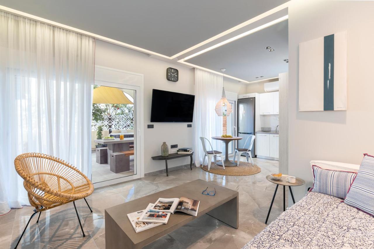 Elia & Anthos Deluxe Suites Ixia  Exteriör bild