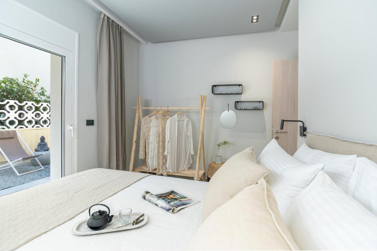 Elia & Anthos Deluxe Suites Ixia  Exteriör bild