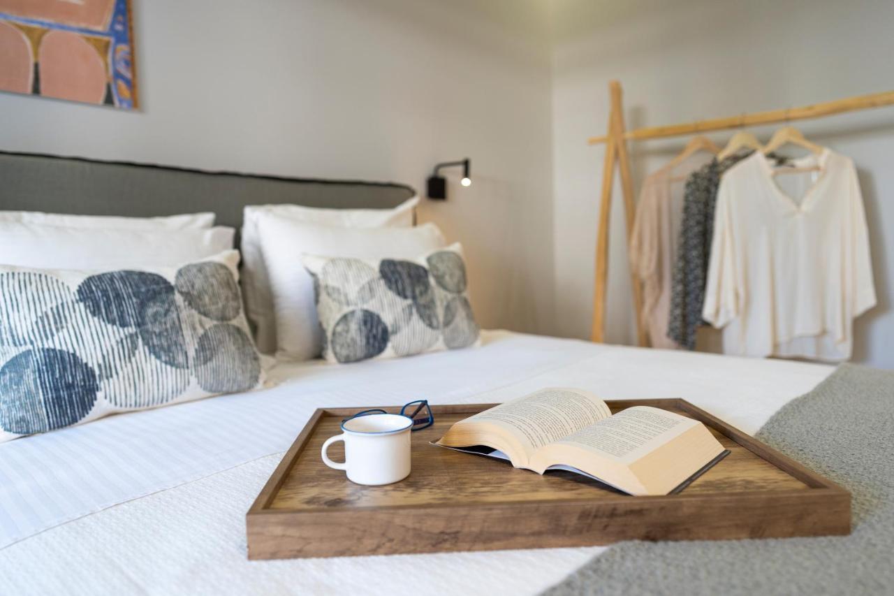 Elia & Anthos Deluxe Suites Ixia  Exteriör bild
